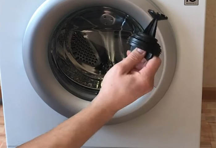 Стиральная машина whirlpool не сливает воду